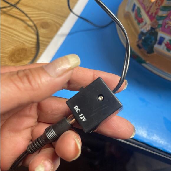 Vintage MR. CHRISTMAS Village Silhouettes Ballroom 1998 w original box. Works - Picture 3 of 10